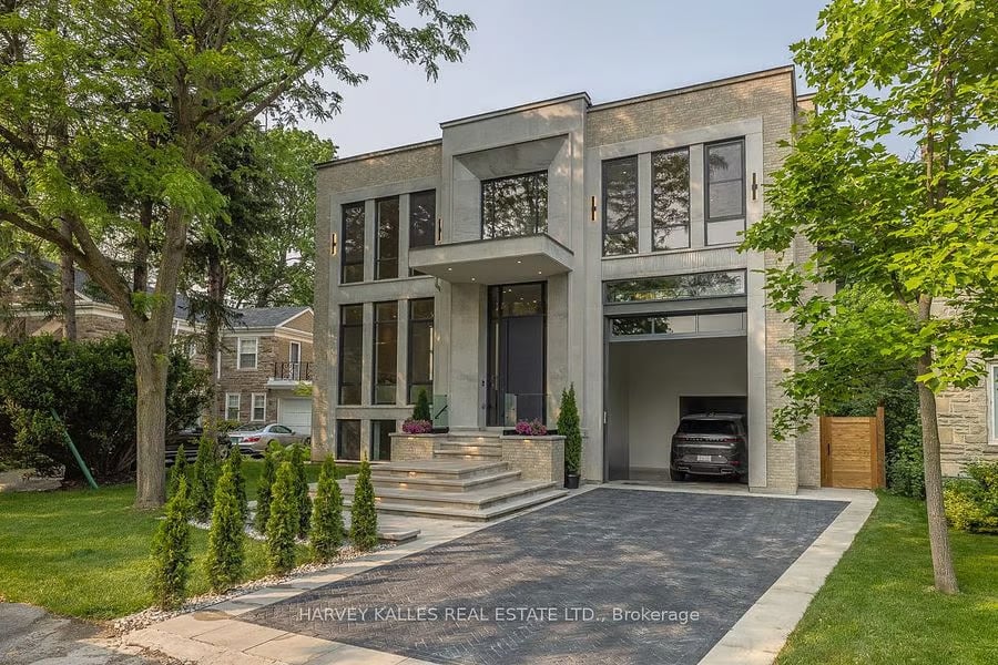 88 Lawrence Cres