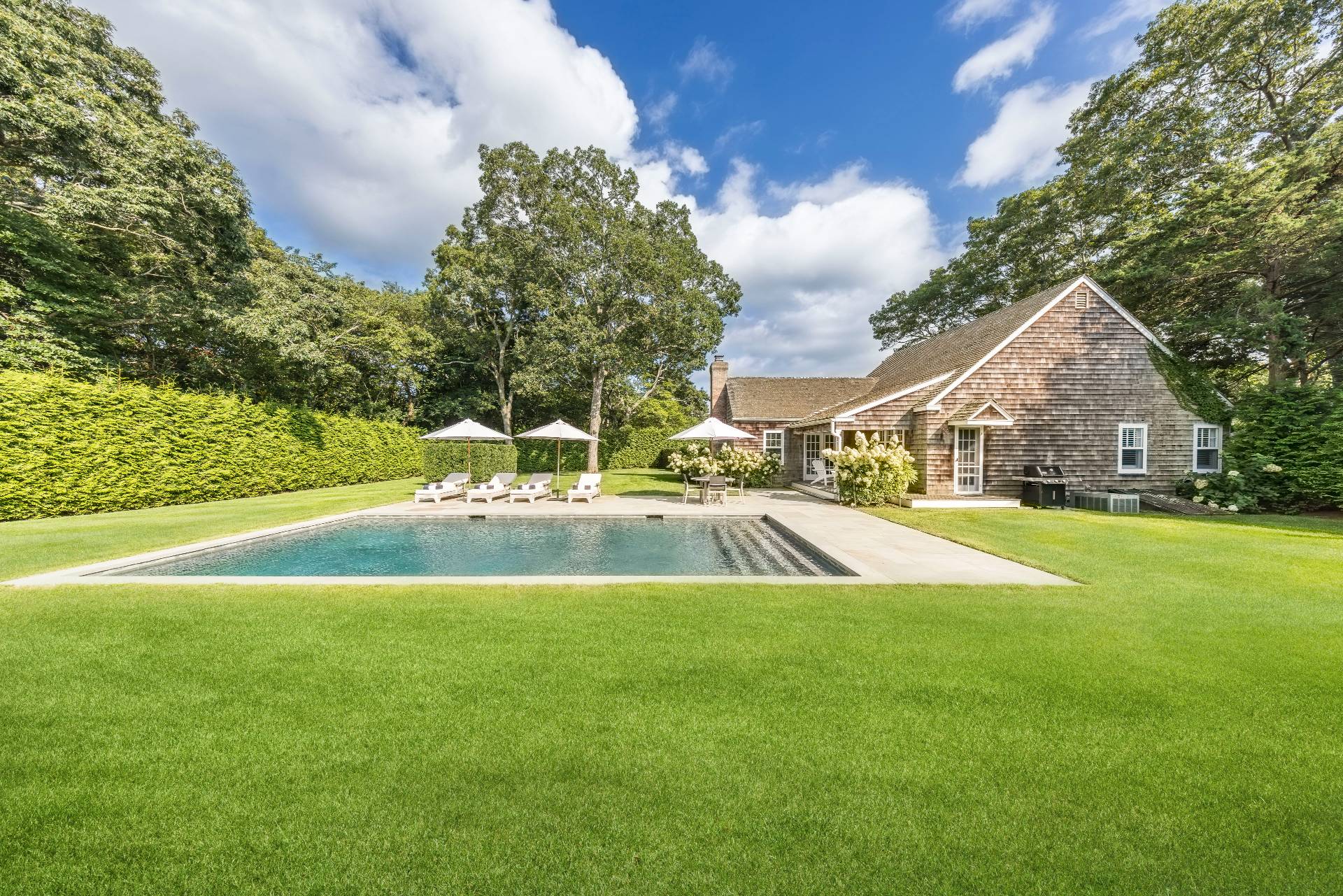 SERENE TWO COTTAGE COMPOUND