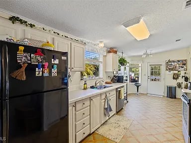 29414 Pine Villa Cir
