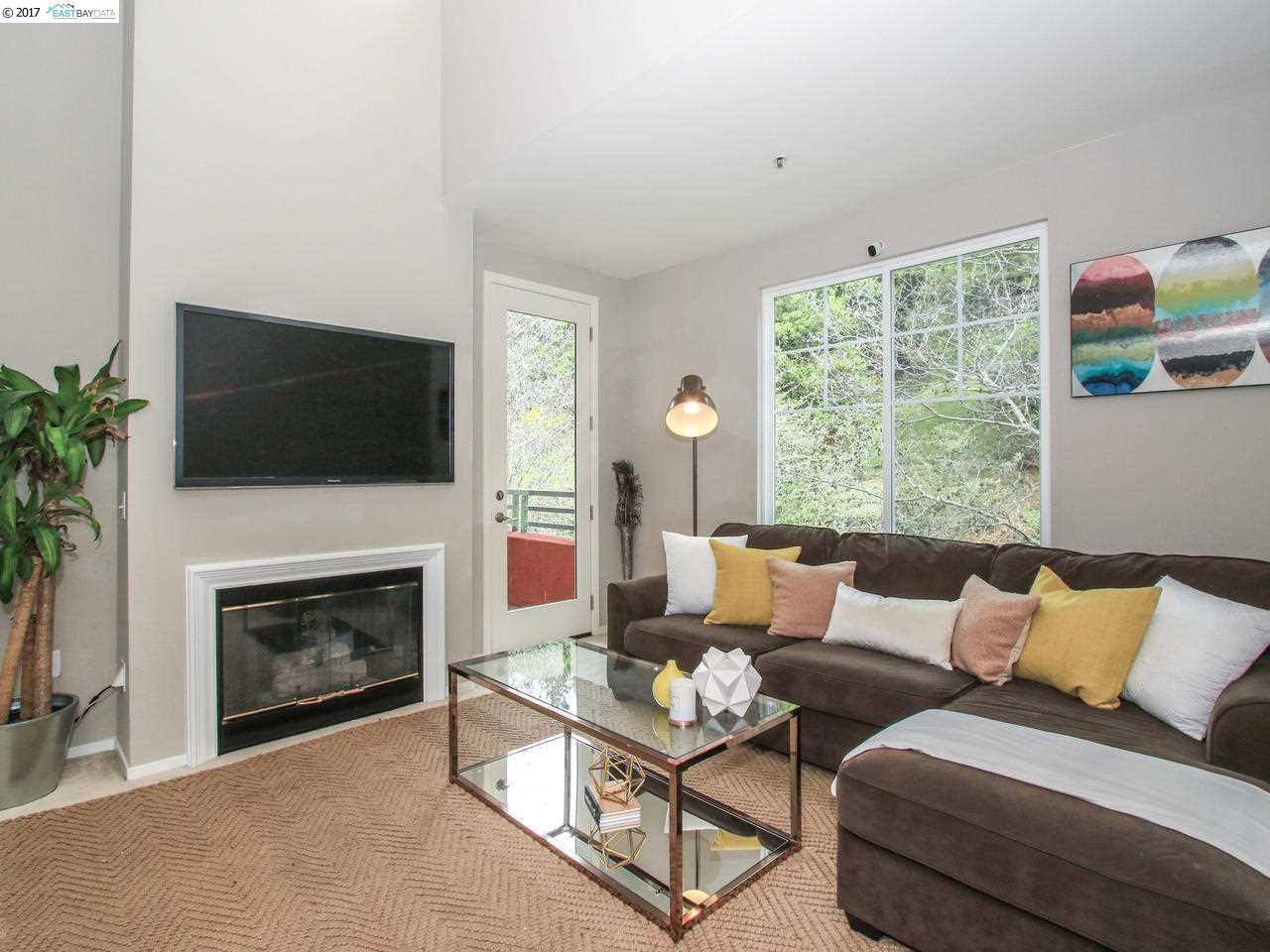 220 Caldecott Ln, #310