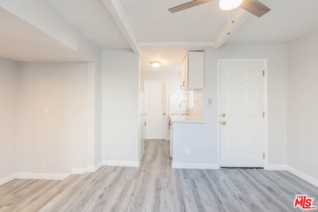 8525 1/2 Cadillac Ave