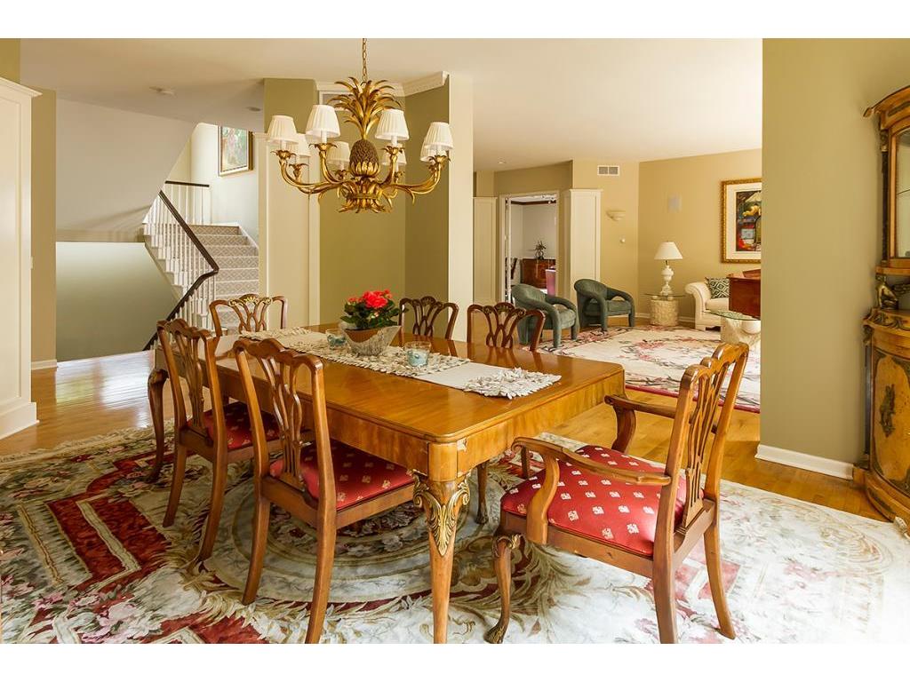 6505 Shawnee Circle