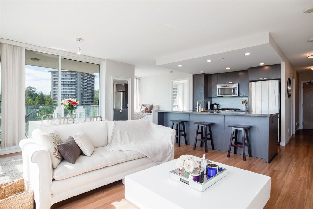 2200 Douglas Rd, #1404
