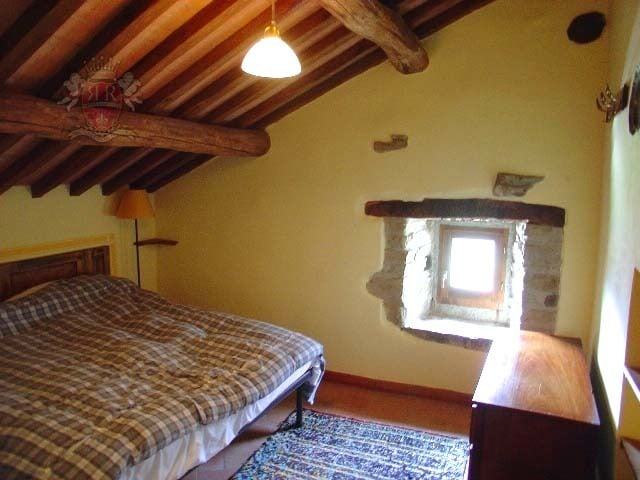 Farm and Estate for Sale in Tuscany