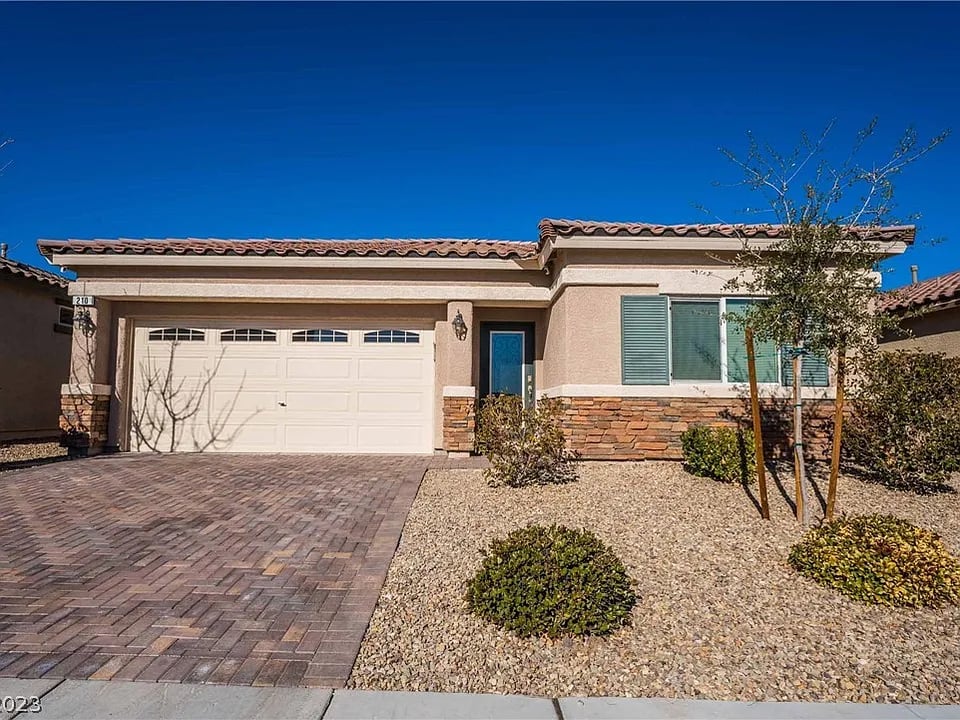 210 Ruby Slippers Ave