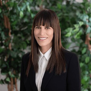 Amy Jacobs Boston, MA Real Estate Agent Headshot