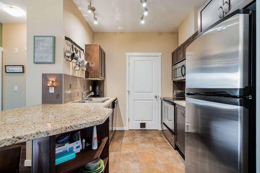 2336 Whyte Ave, #304