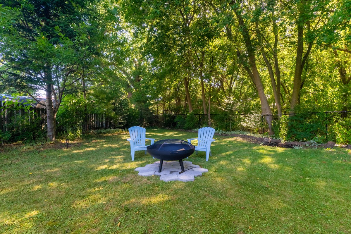 708 Montbeck Cres