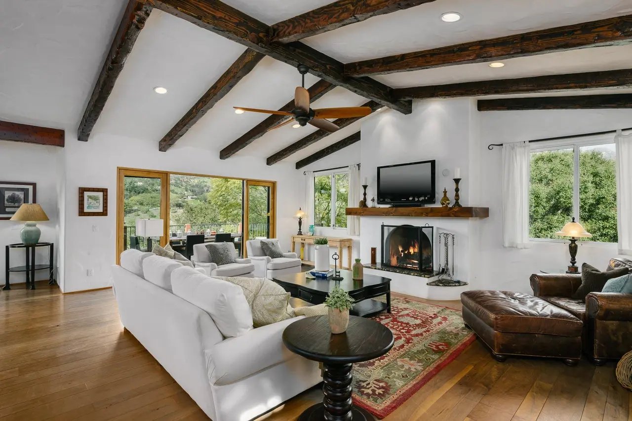 217 Conejo Rd