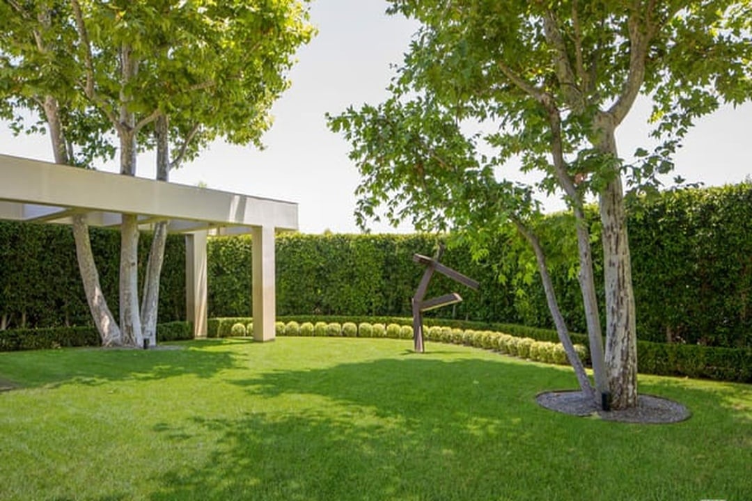 Blissful Manor