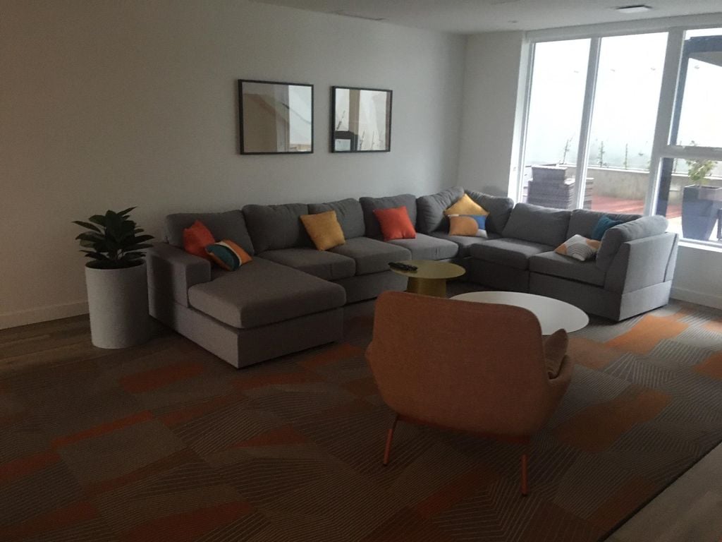 13615 Fraser Hwy, #2102