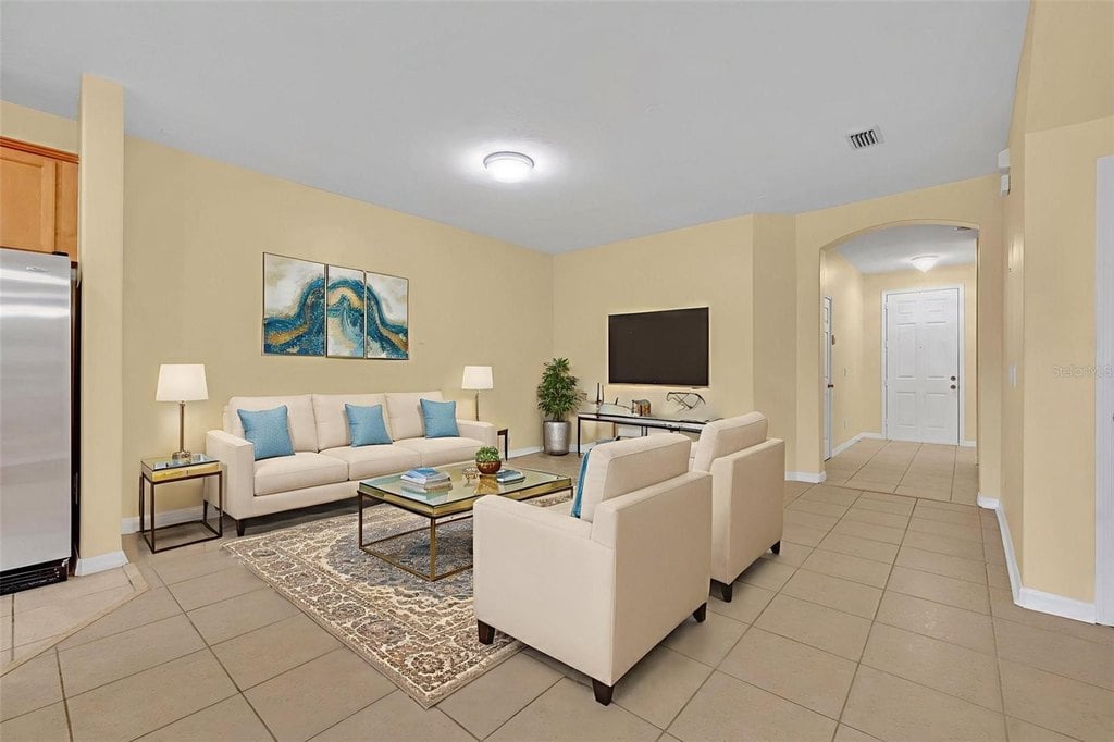 1534 Barking Deer Cv