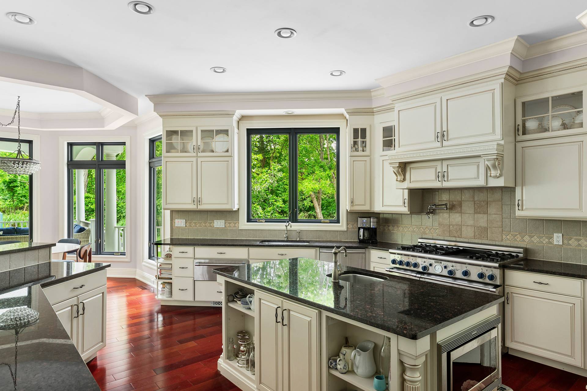 3 Fairlea Court