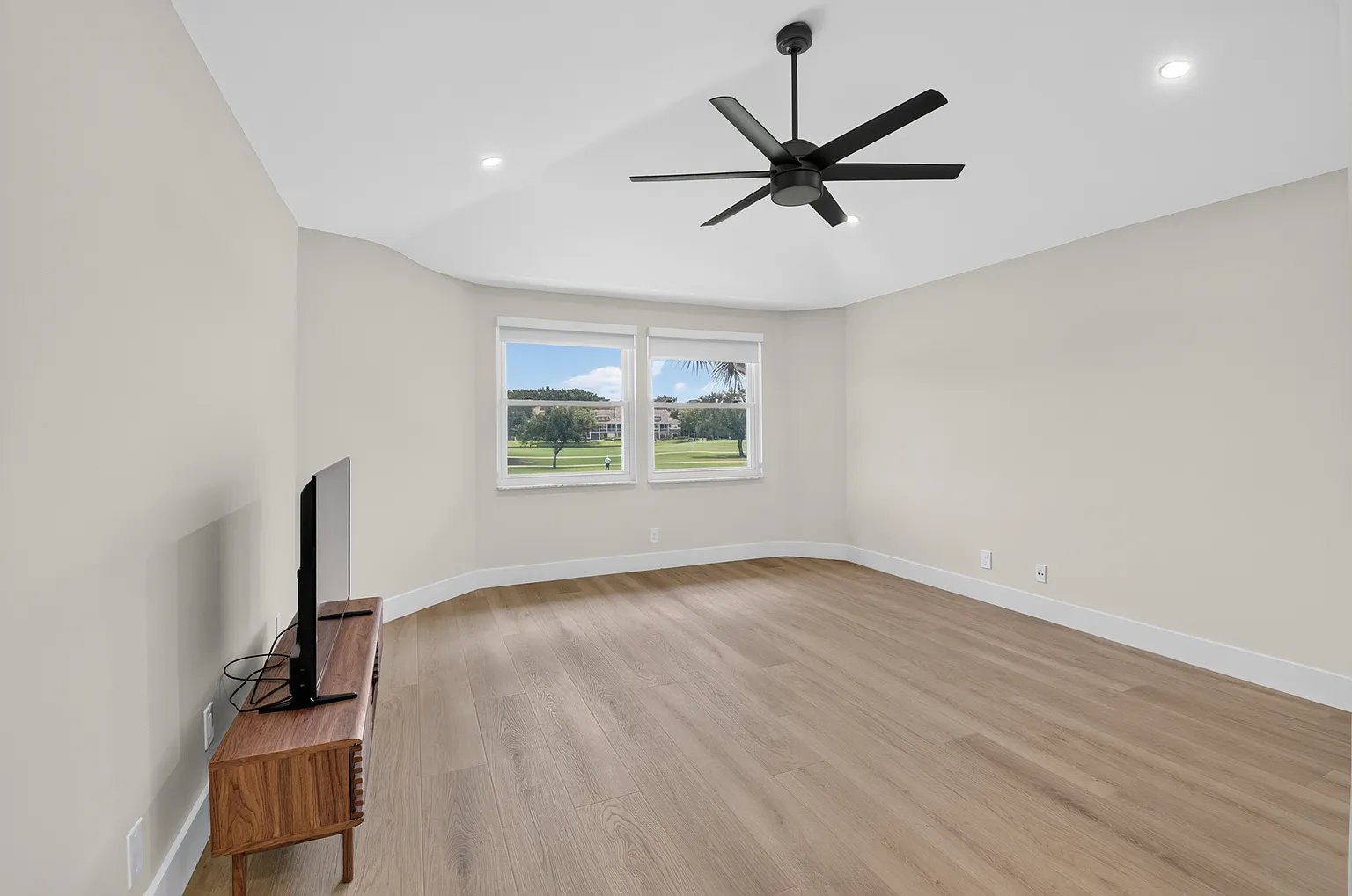 2103 NW 53rd Street
