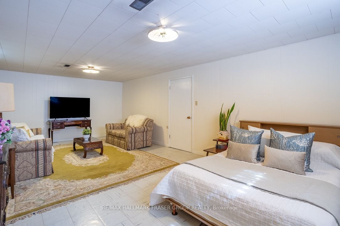 15 Stanland Drive