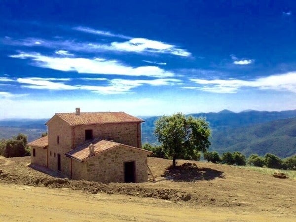 Renovated Schoolhouse in Umbria