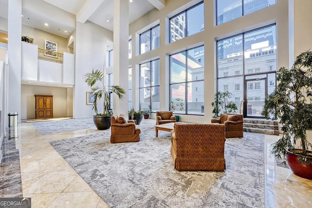 1280 Peachtree St NW #2412