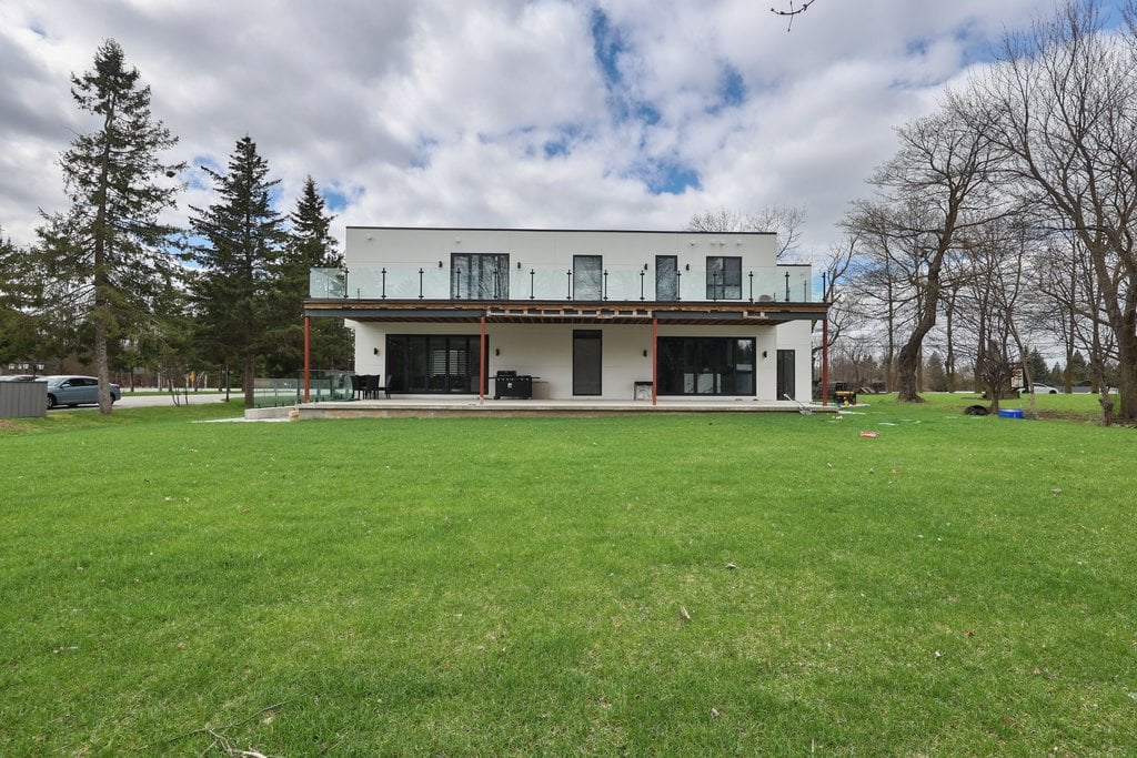 4511 Guelph Line