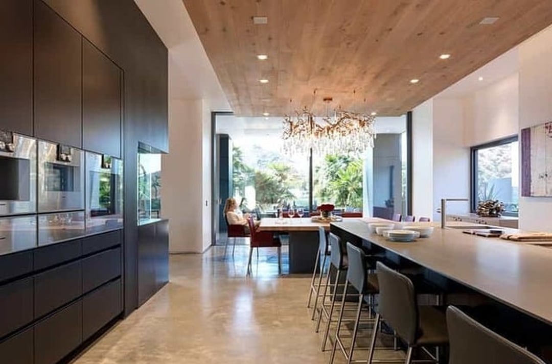 Oasis House