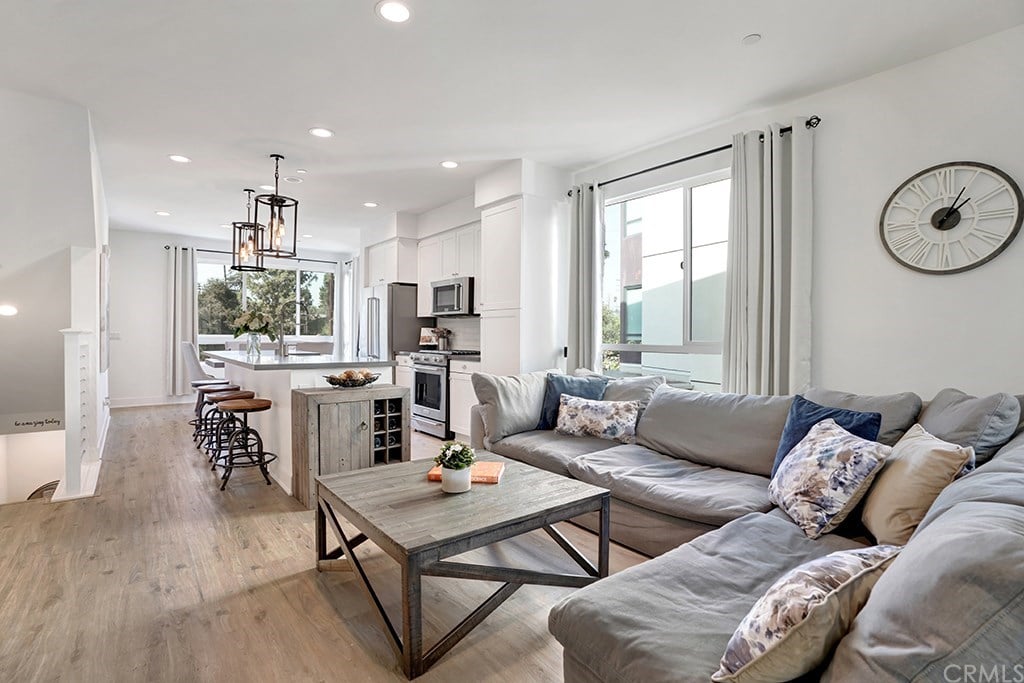 118 S Avenue 50, Unit 505