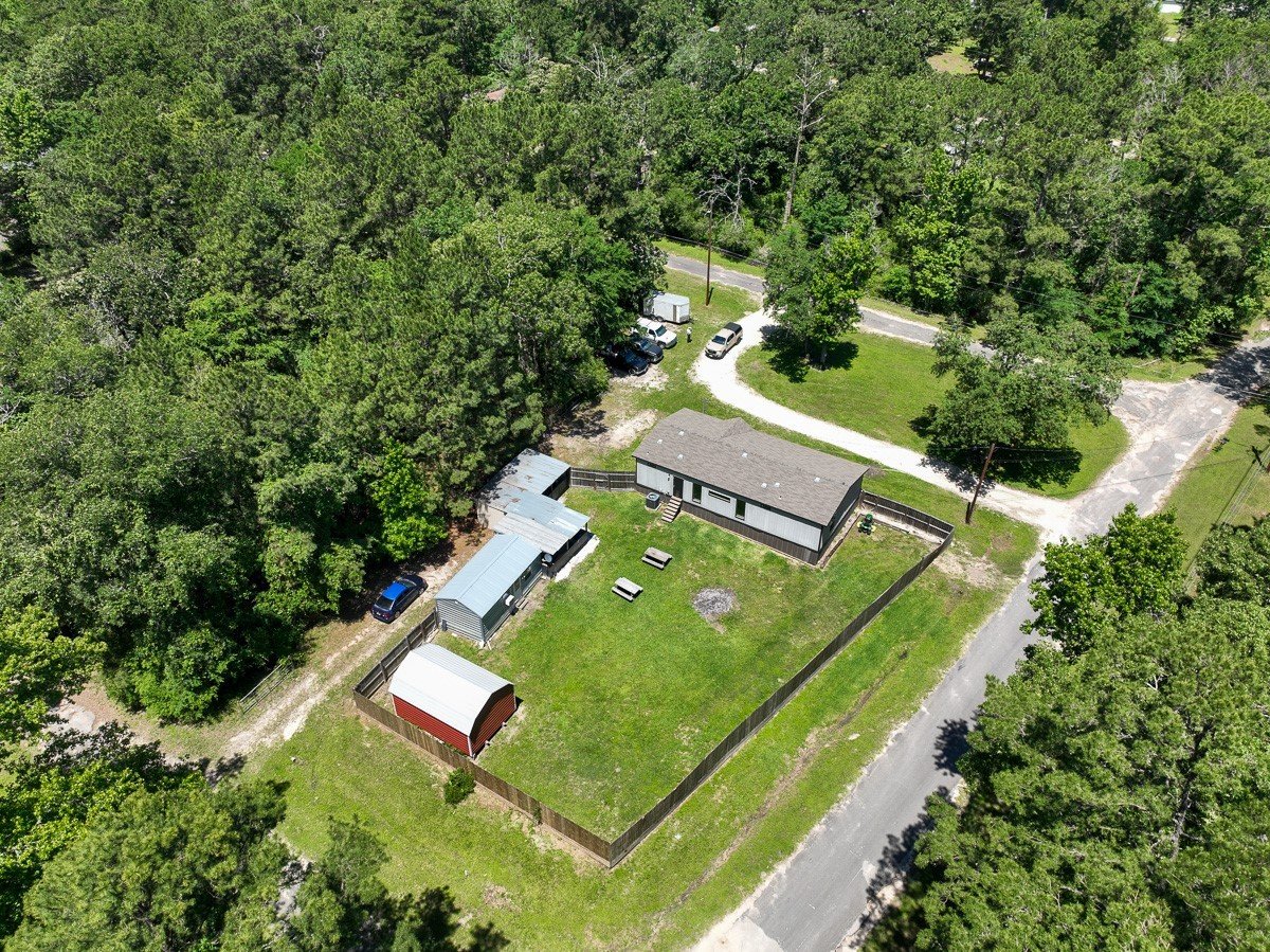 1227 Post Oak Cir
