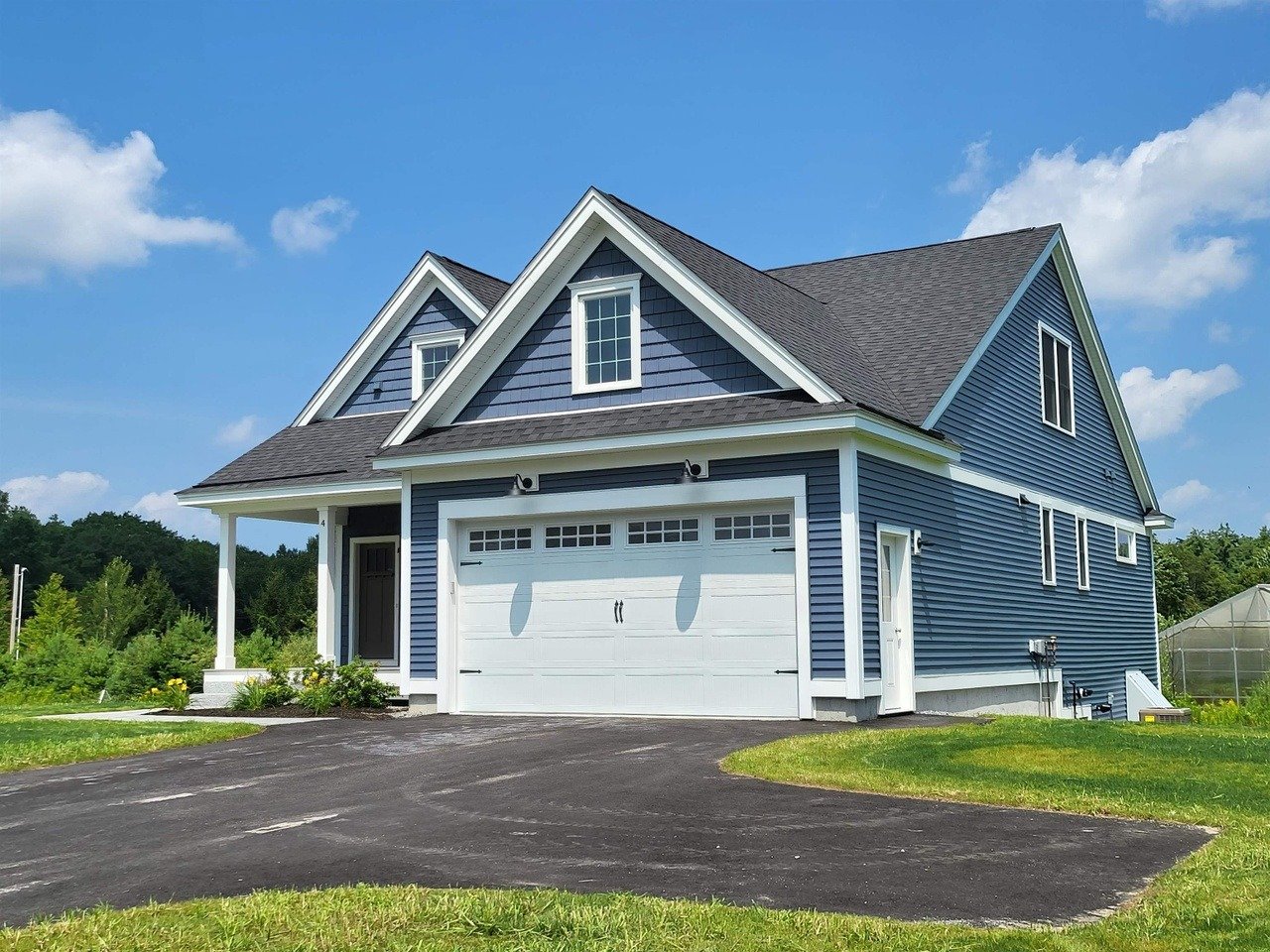 4 Mockingbird Ln
