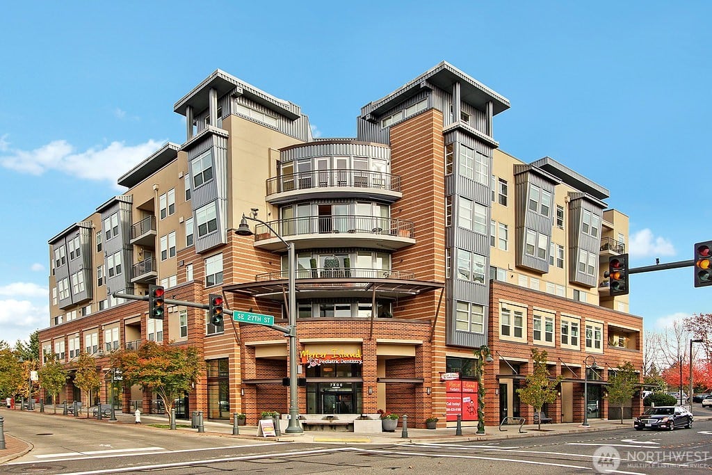 7800 SE 27th Street #502