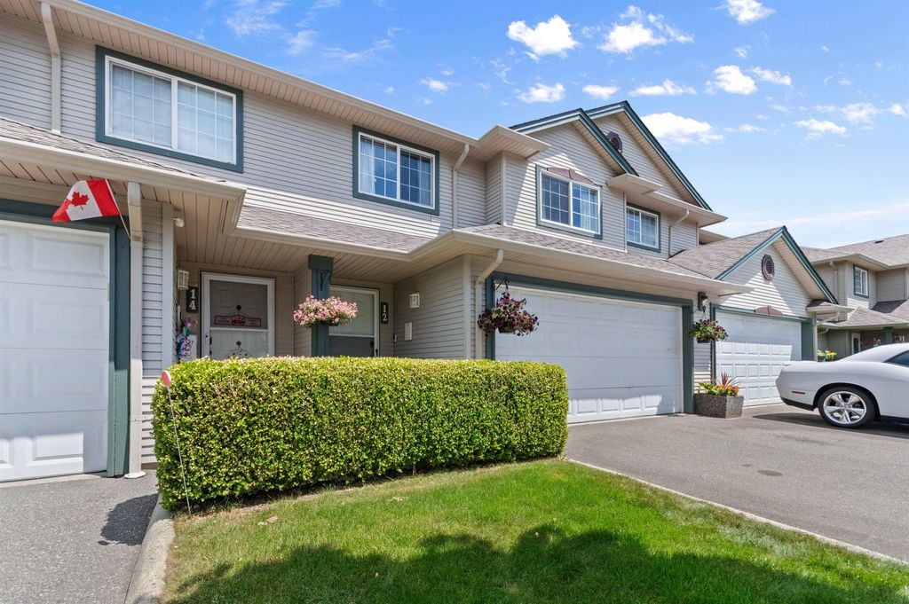 1530 Mackay Crescent, #12