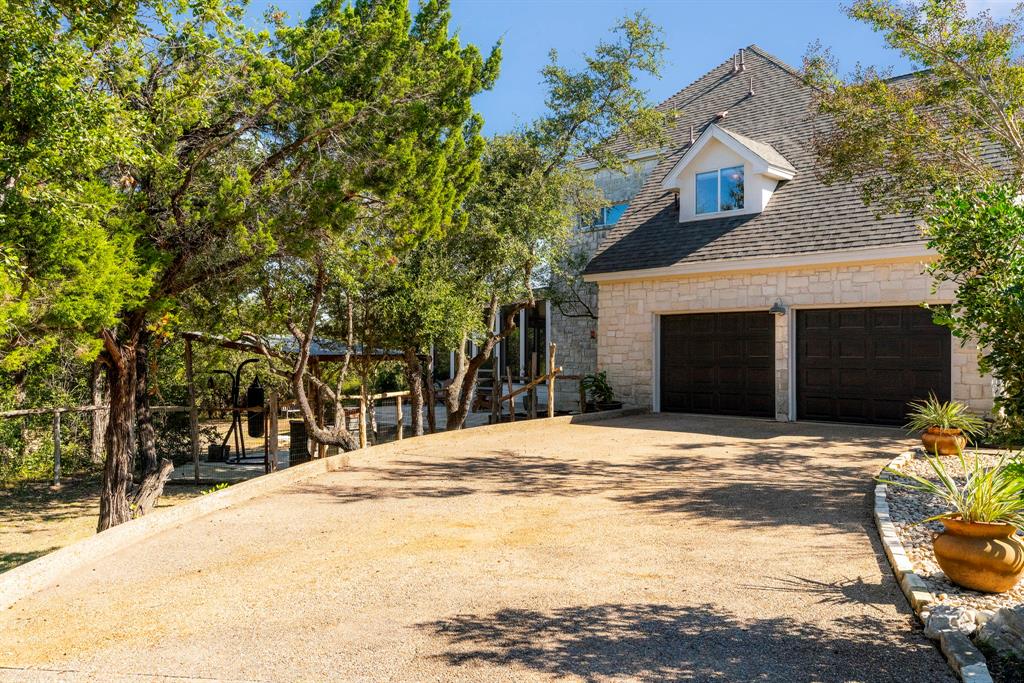 5111 Great Divide DrBee