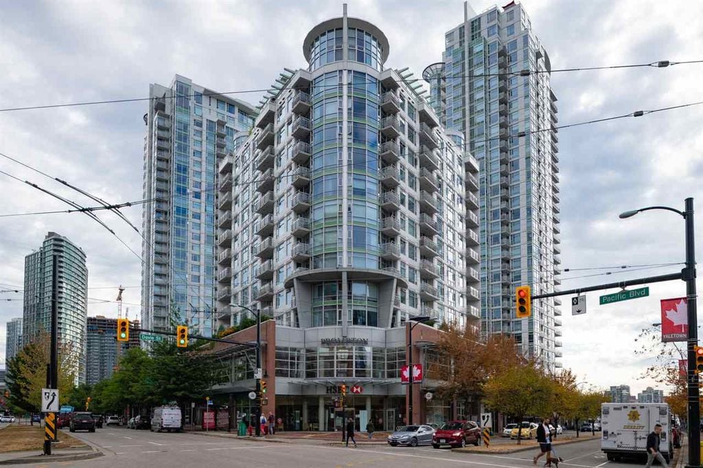 189 Davie St, #1509