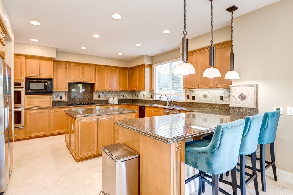 73 Remington Ln