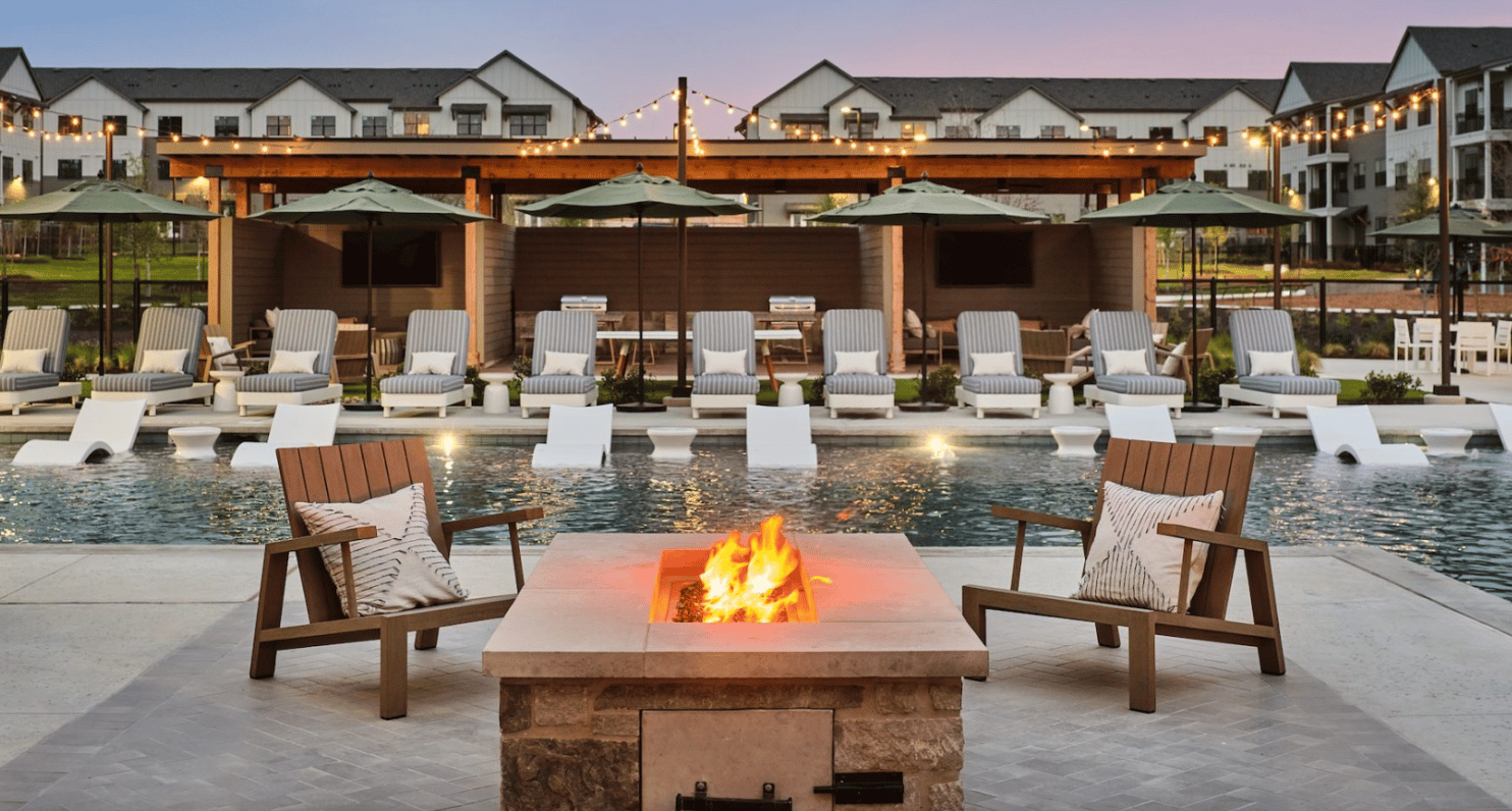 10 Weeks Free + $2500 Gift Card + Move in gift!
