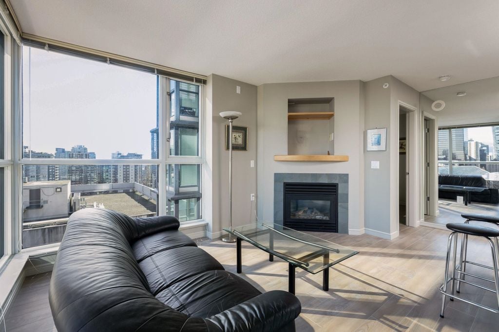 1068 Hornby St, #1602