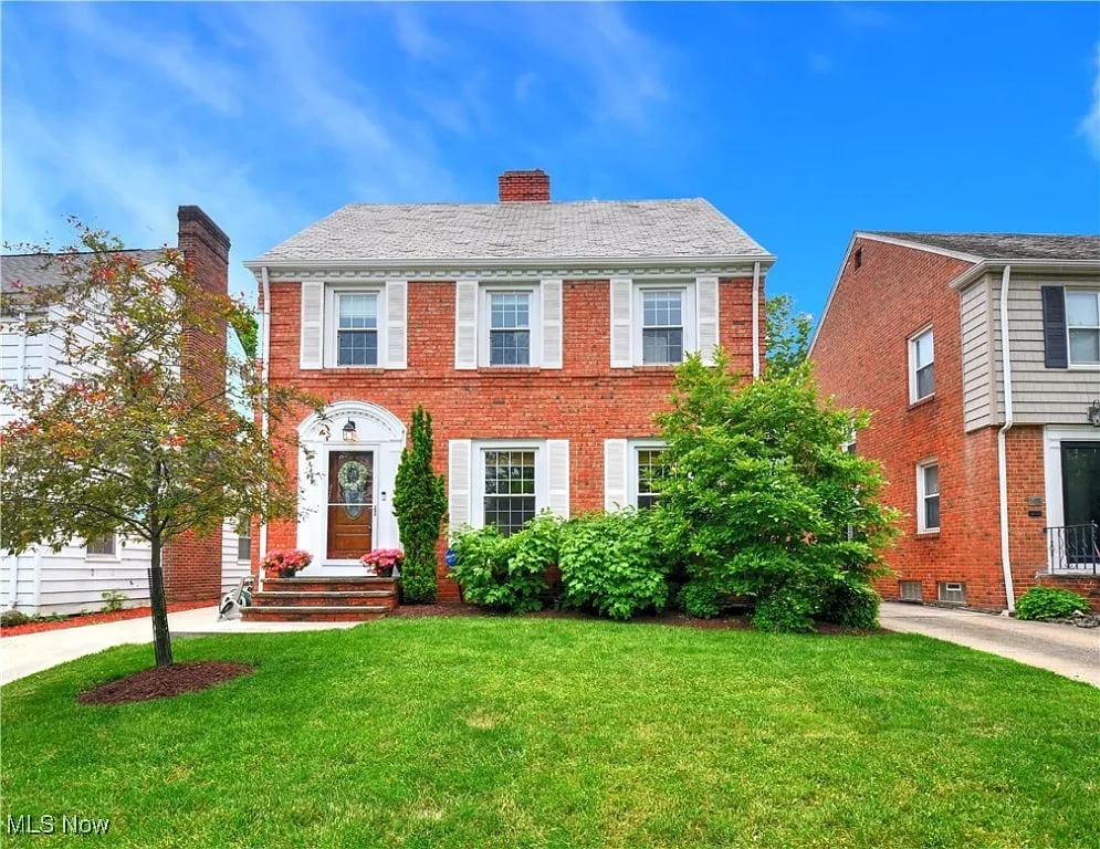 2482 Traymore Rd