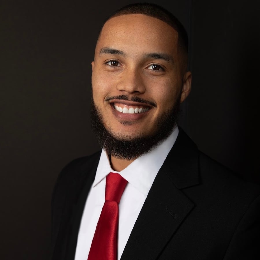 Cassius Reyolds Vacaville, CA Real Estate Agent Headshot