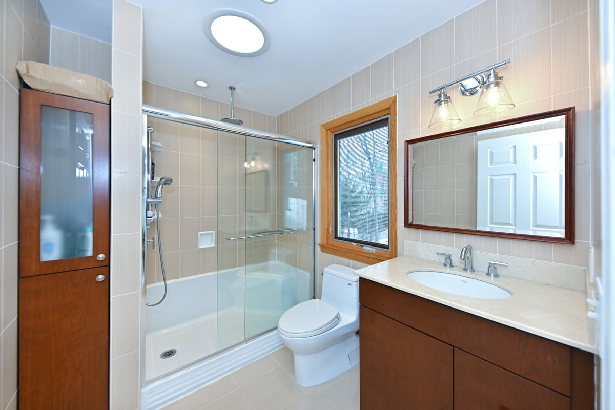 23 Spruce Pl