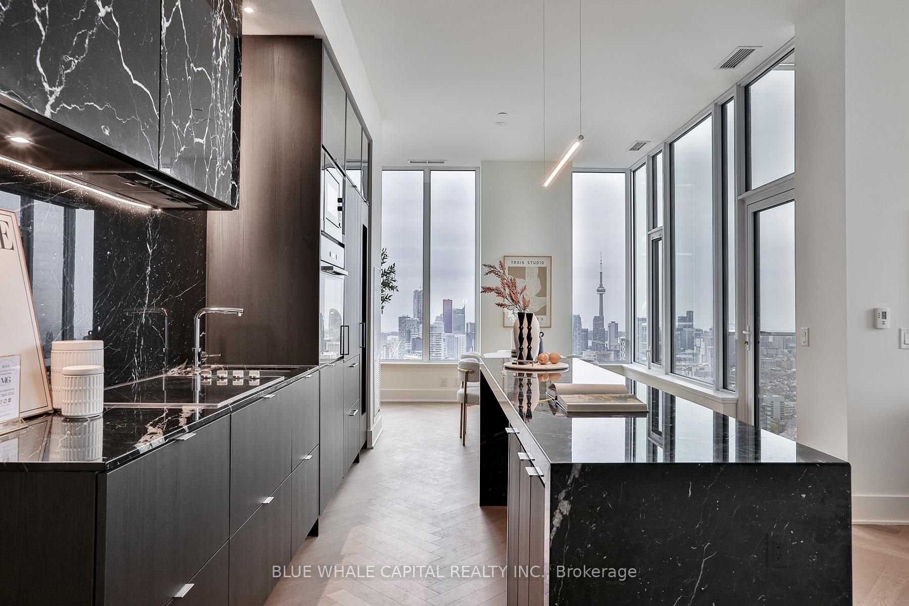 11 YORKVILLE PENTHOUSE 