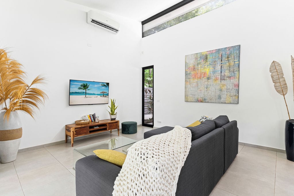 Casa Oasis | Modern Tropical Living Minutes from Tamarindo