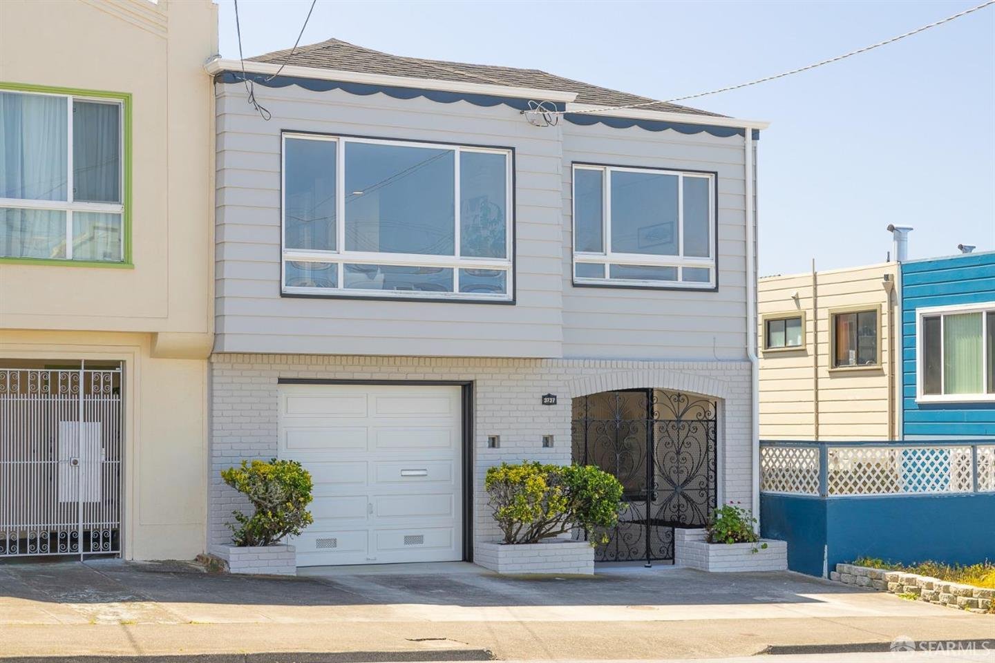 3737 Pacheco Street