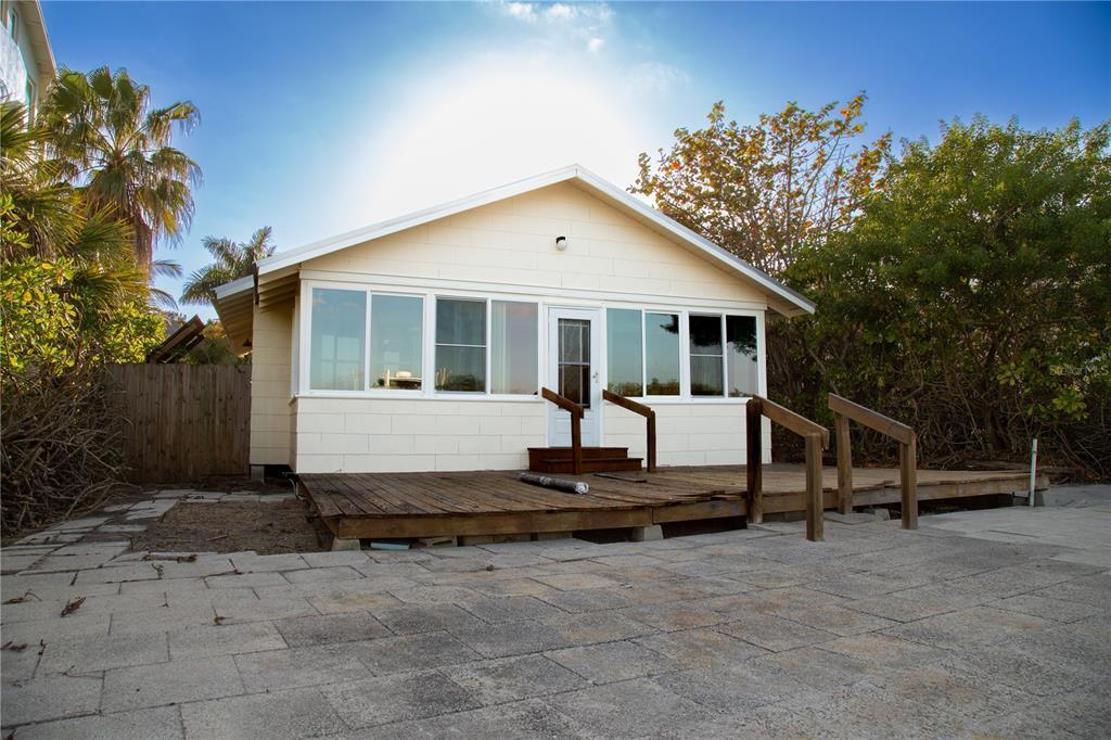 7140 Longboat Dr E