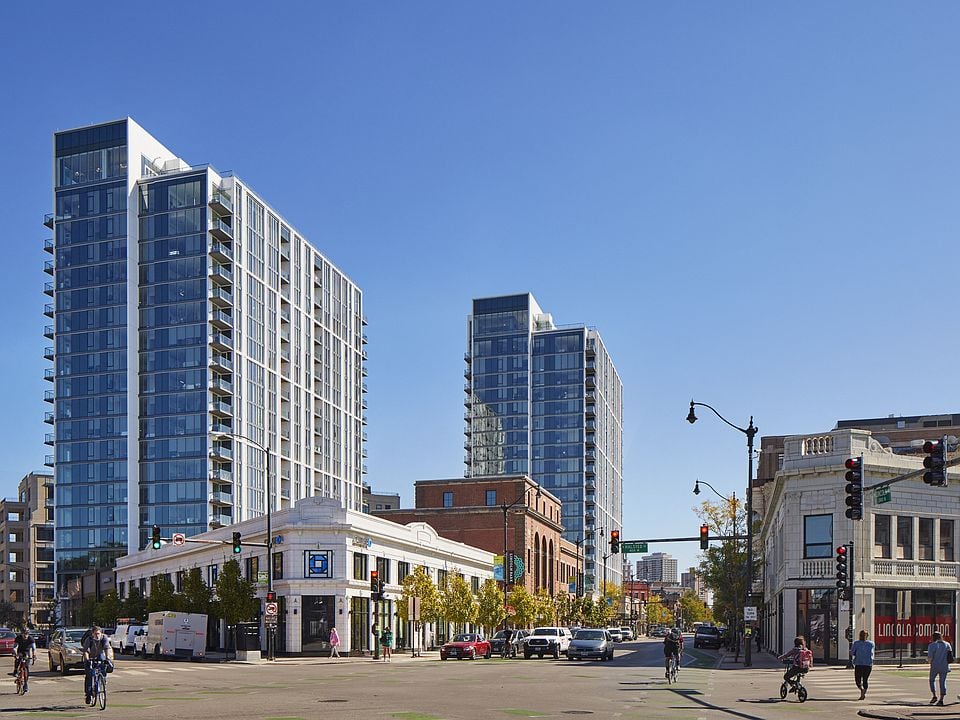Lincoln Common Apartments