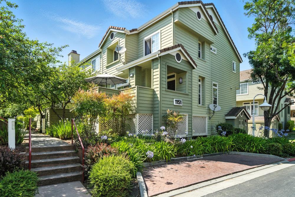 Sold - Nov 18, 2025