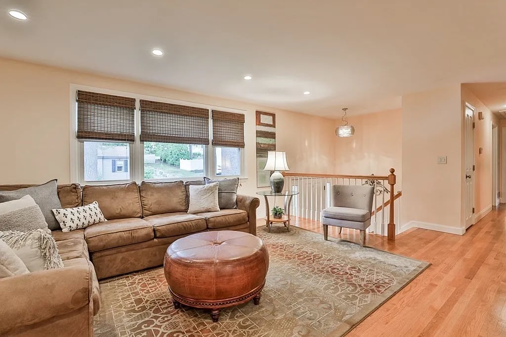 30 Cedarway