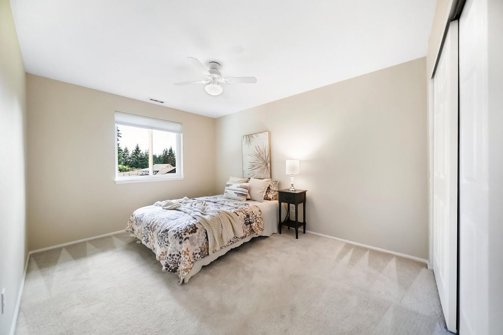 3055 NW Colonial Lane