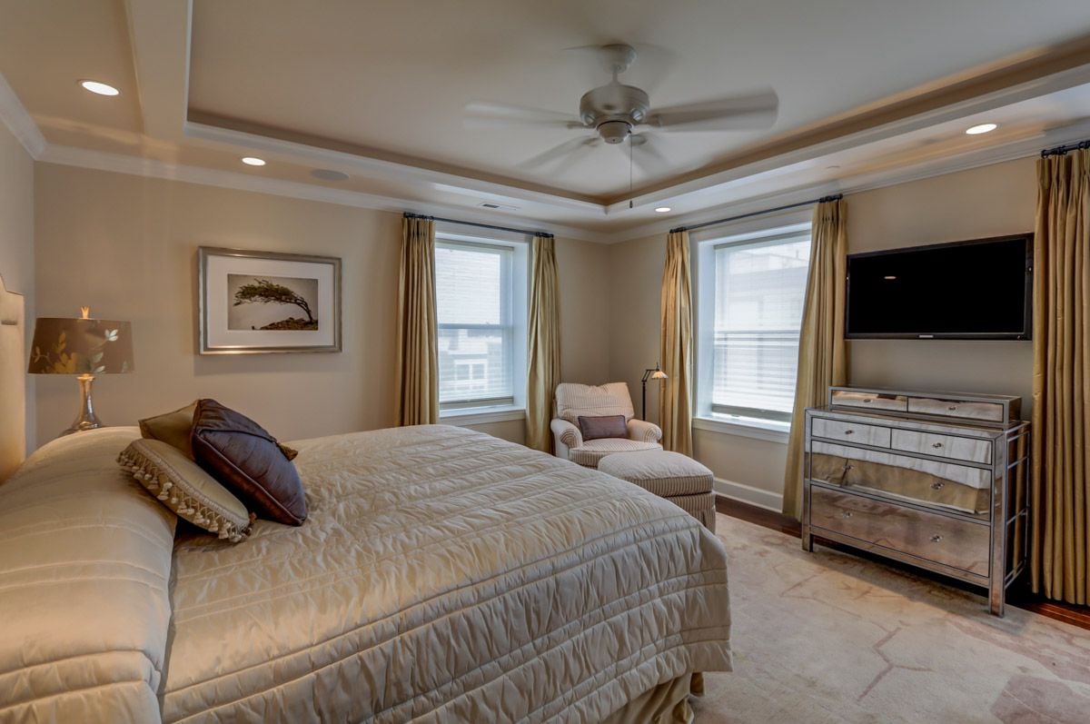Exclusive Offering: Loraine Penthouse #1007