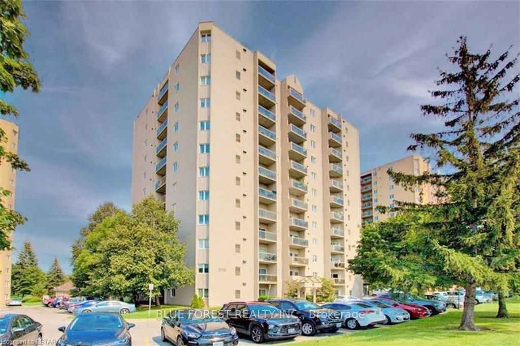 858 Commissioners Rd E 1103