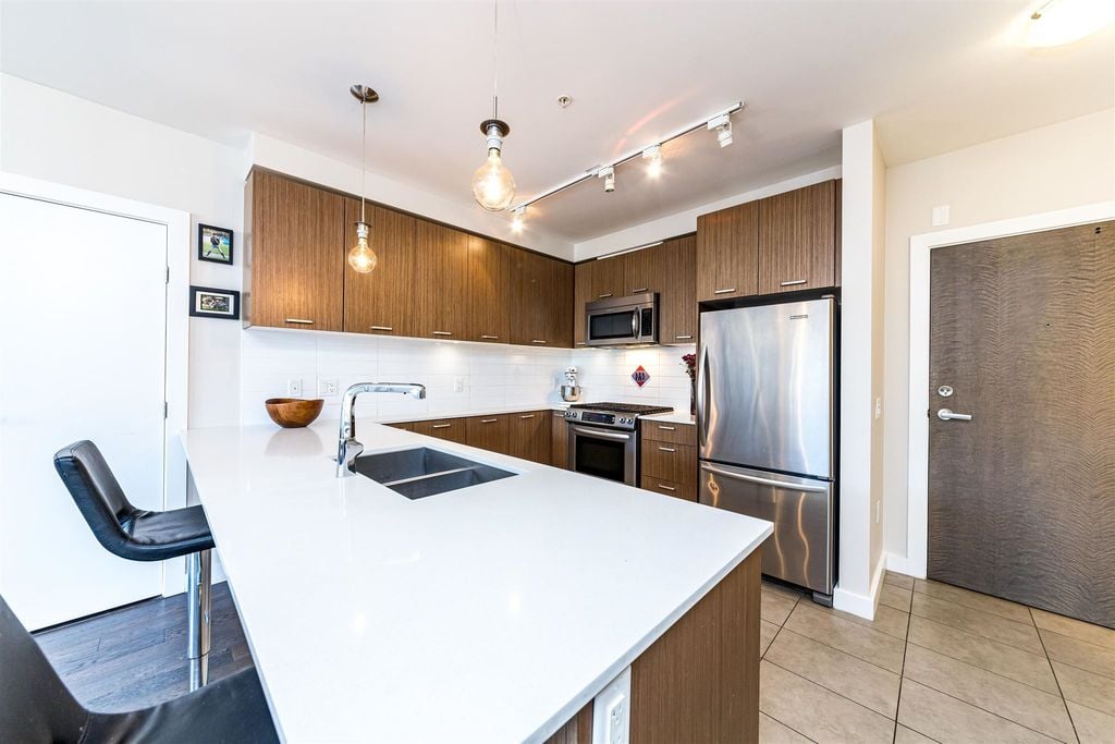 1177 Marine Dr, #311