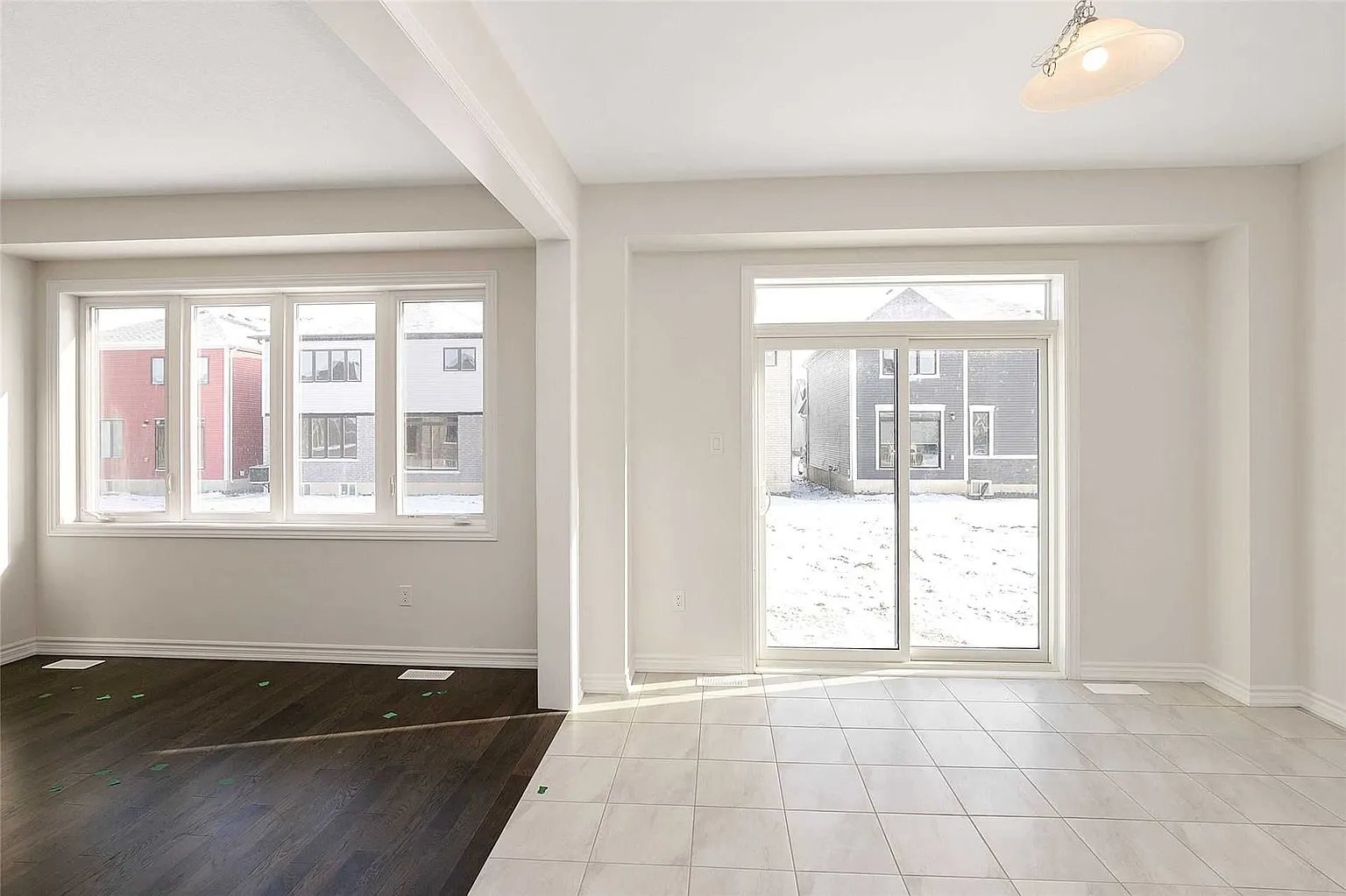 22 Charm Place N