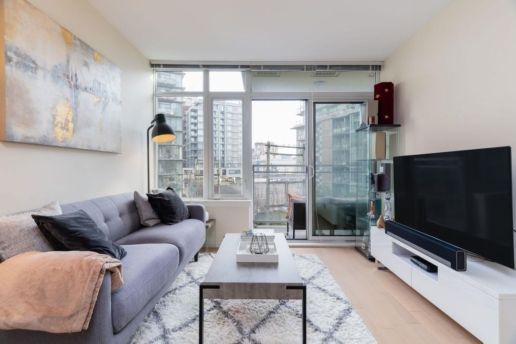 88 W 1st Ave, #501