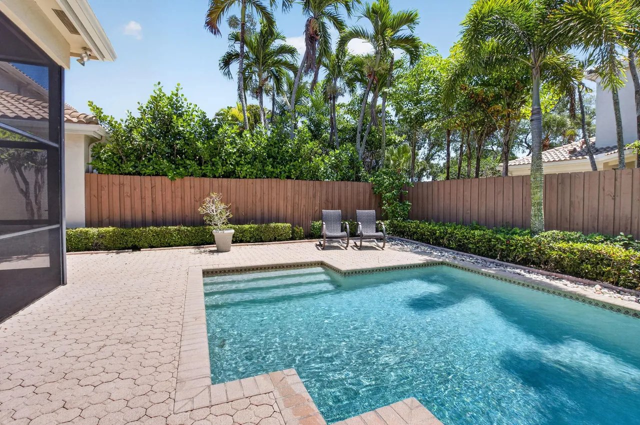 2408 NW 67th Street
